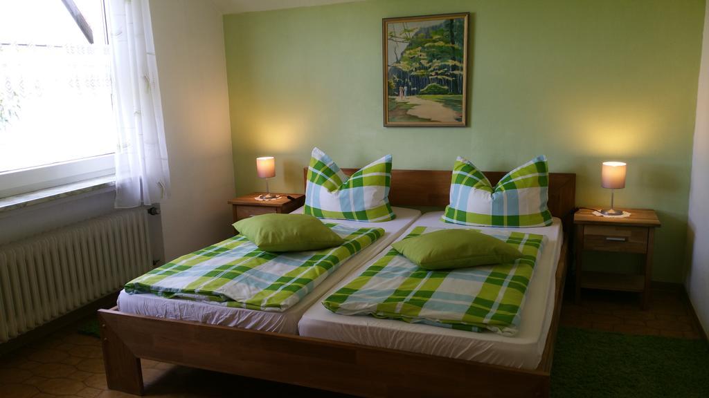 Wallenborn Pension Hermes מראה חיצוני תמונה