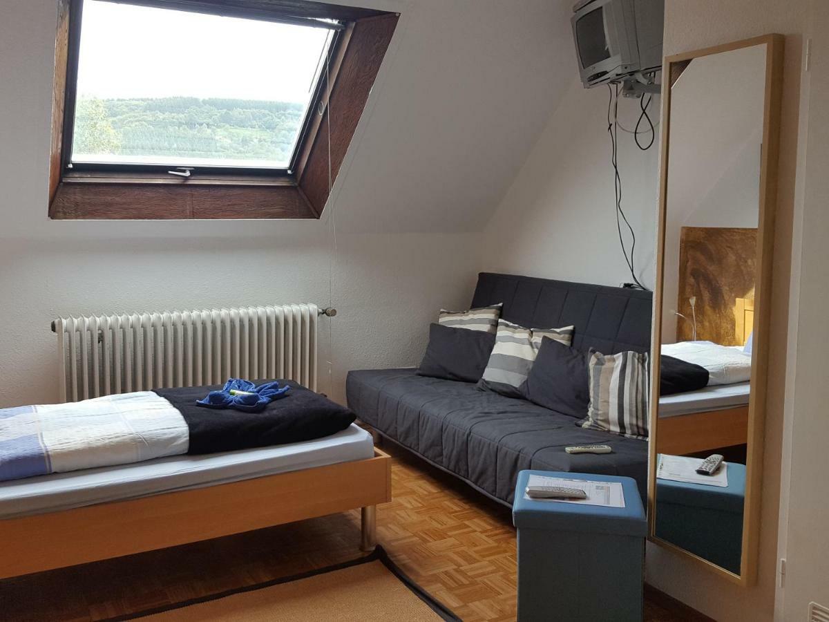 Wallenborn Pension Hermes מראה חיצוני תמונה